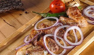 ღორის მწვადი