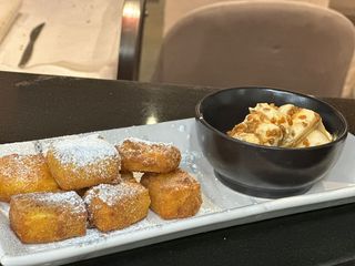 Polpettine fritte ricoperte di Nutella