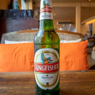 Kingfisher - Cerveza de la India, botella 0,33l.