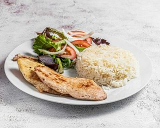 Bifes Frango na Grelha e Acompanhamento