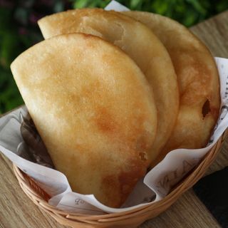 Empanada de Mechada