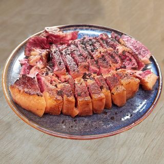 Chuletón De Vaca Gallega (1 Kg. A 1.2 Kg. Aprox.)