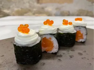 Salmone Philadelphia hosomaki 8 pezzi