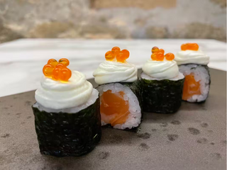 Salmone Philadelphia hosomaki 8 pezzi