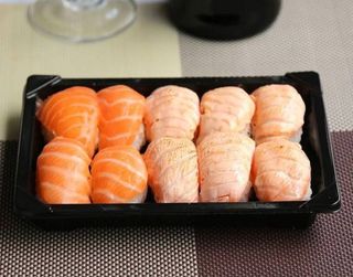 05.Nigiri de Salmão e Nigiri Flameado