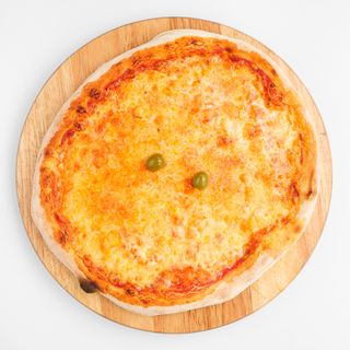 Pizza Quattro Formaggi mala