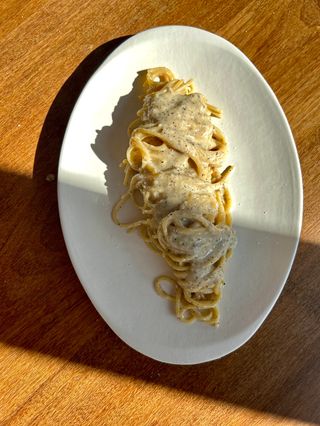Spaghetti Cacio E Pepe