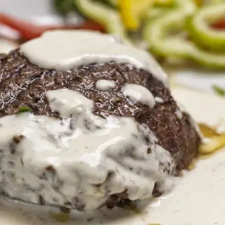 Steak à La Crème 
