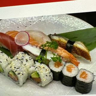 41. Sushi misto-una persona