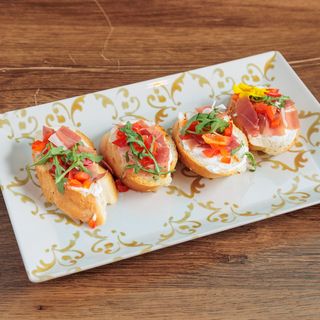 Bruschetta sa pršutom