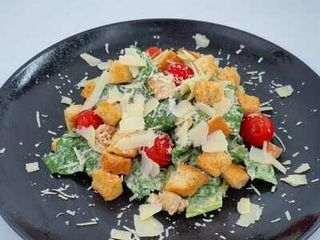 Salata Caesar Q