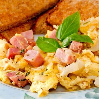 Huevos Revueltos Con Jamón