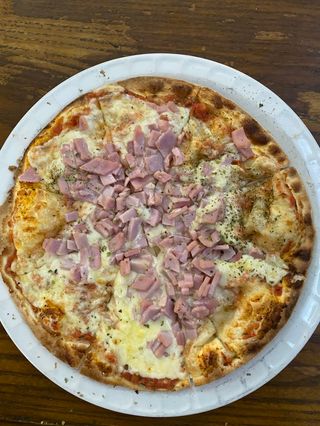 Pizza Vesubio (26 Cm.)