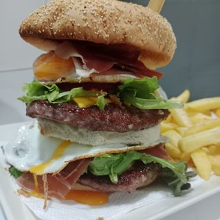 Hamburguesa Brutal Perona