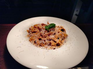 Tagliatelle z polędwicą wołową