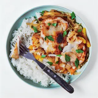 Yassa de pollo