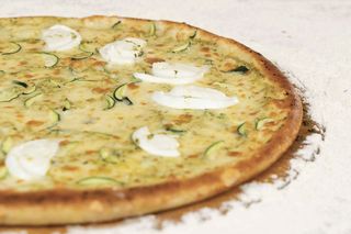 Pesto, zucchine e bufala