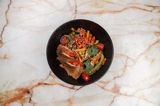 Локшина соба з качкою (400г)