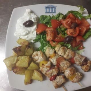 Souvlaki Porzione L'autentica semplicità greca