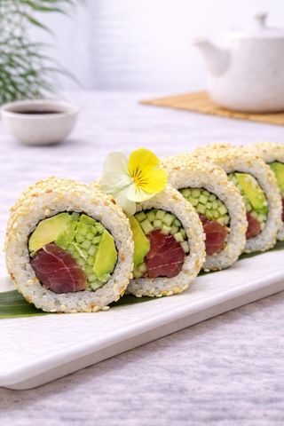 Каліфорнія Класична з Тунцем 285г