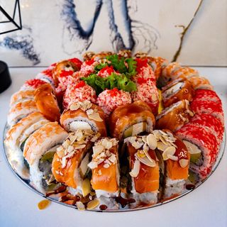 Tort z sushi 40zst