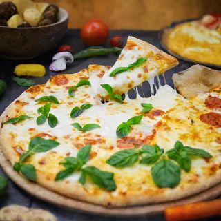 Пица Маргарита (1200г)