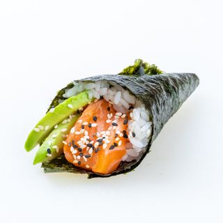 075. Temaki salmone