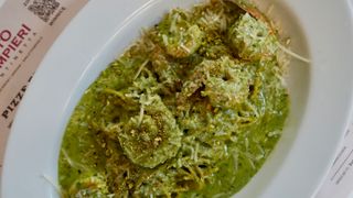 Spaghetti all pistacchio e gamberetti