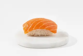 Nigiri salmon