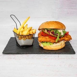 Fishburger z frytkami