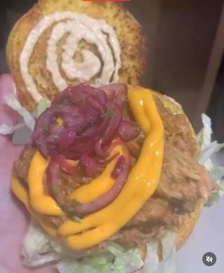 Pulled Pork Burger