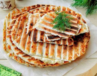 Лепешка на углях