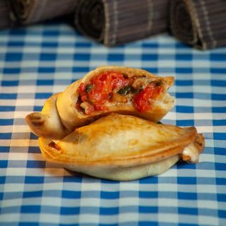 Empanada De Tomate