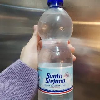 Acqua frizzante