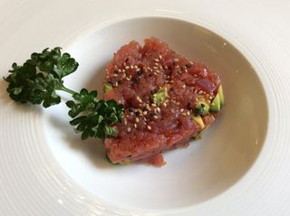Tartare tonno avocado