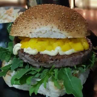 Cordero De Nueva Zelanda Burger
