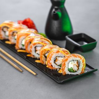 Рол з лососем та креветкою(350г)