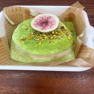 Happiness matcha souffle