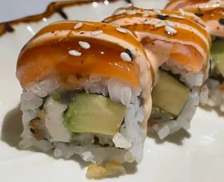 142 Chicken Especial Roll (8 Uds.)