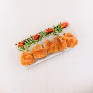 Брускети със сьомга (160г)