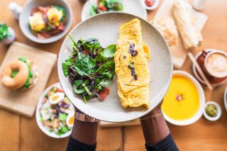 Omelete Simples no Prato