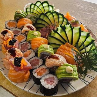 Combinado 3- Love Sushi (24 Peças)