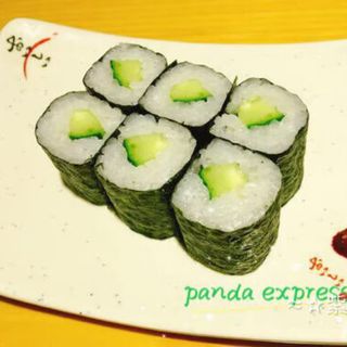 80. Maki de pepino (6 Pzs.)