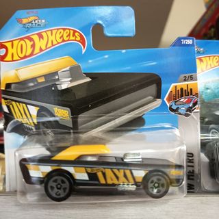 HotWheels  ALEATORIO coche