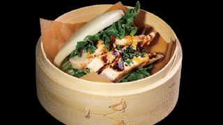 Bao con petto di pollo alla griglia
