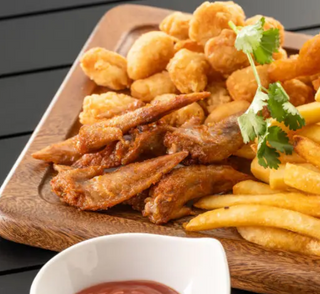 54. Filete Pollo Rebozado Con Patatas Fritas