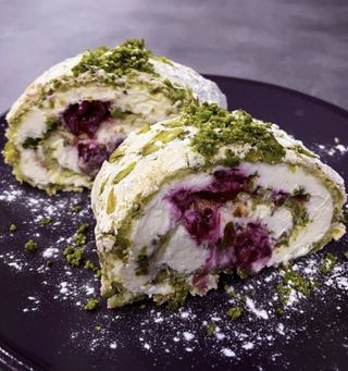 Фисташковый рулет