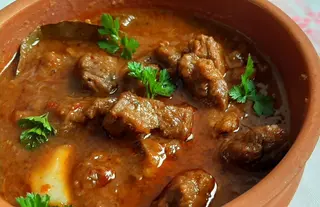 Juneći gulaš 300 gr