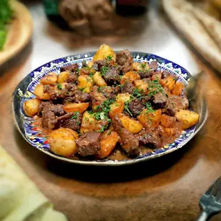 Печень с картошкой и луком