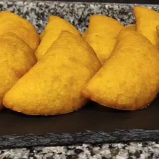 Empanada Colombiana 